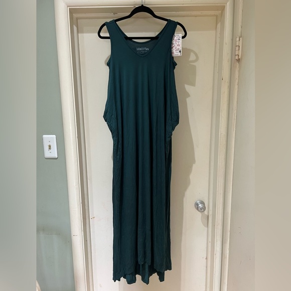 Latched Mama forest green cocoon maxi - Picture 2 of 4